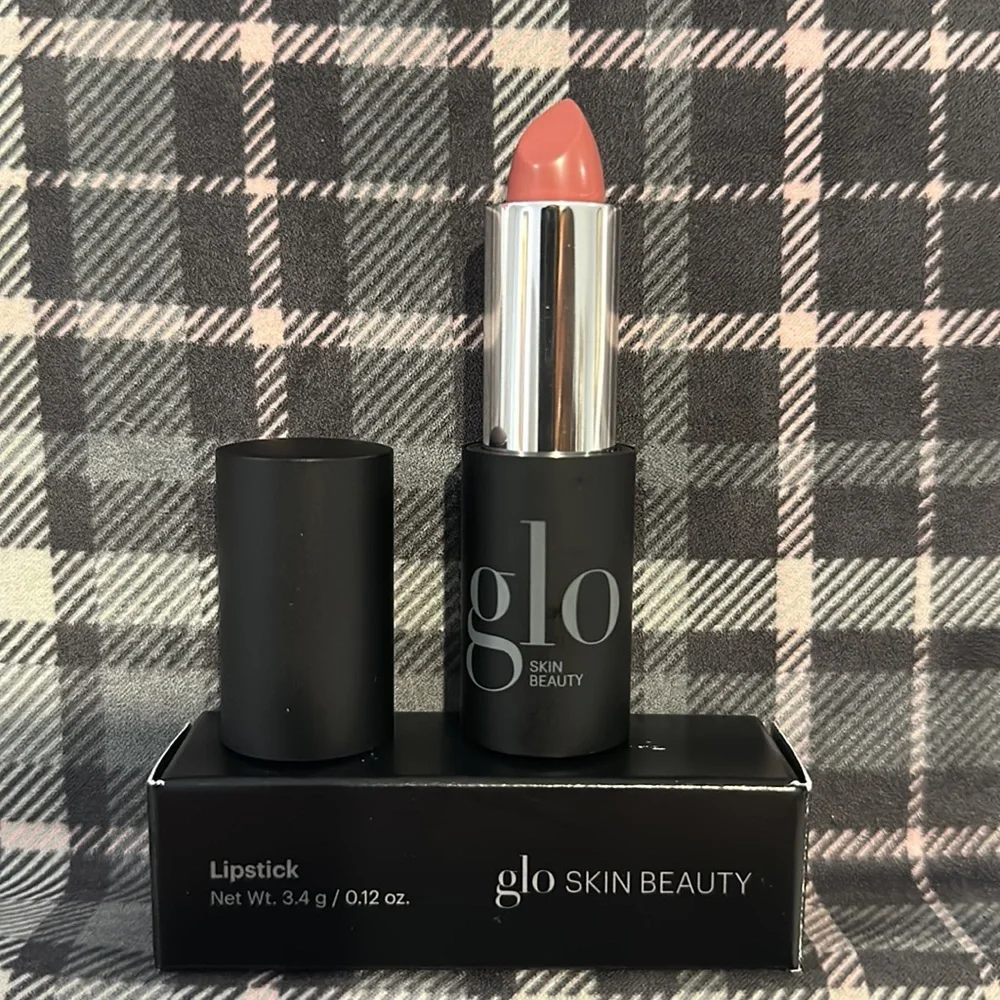 GLO SKIN BEAUTY FULL SIZE ROSE PETAL LIPSTICK